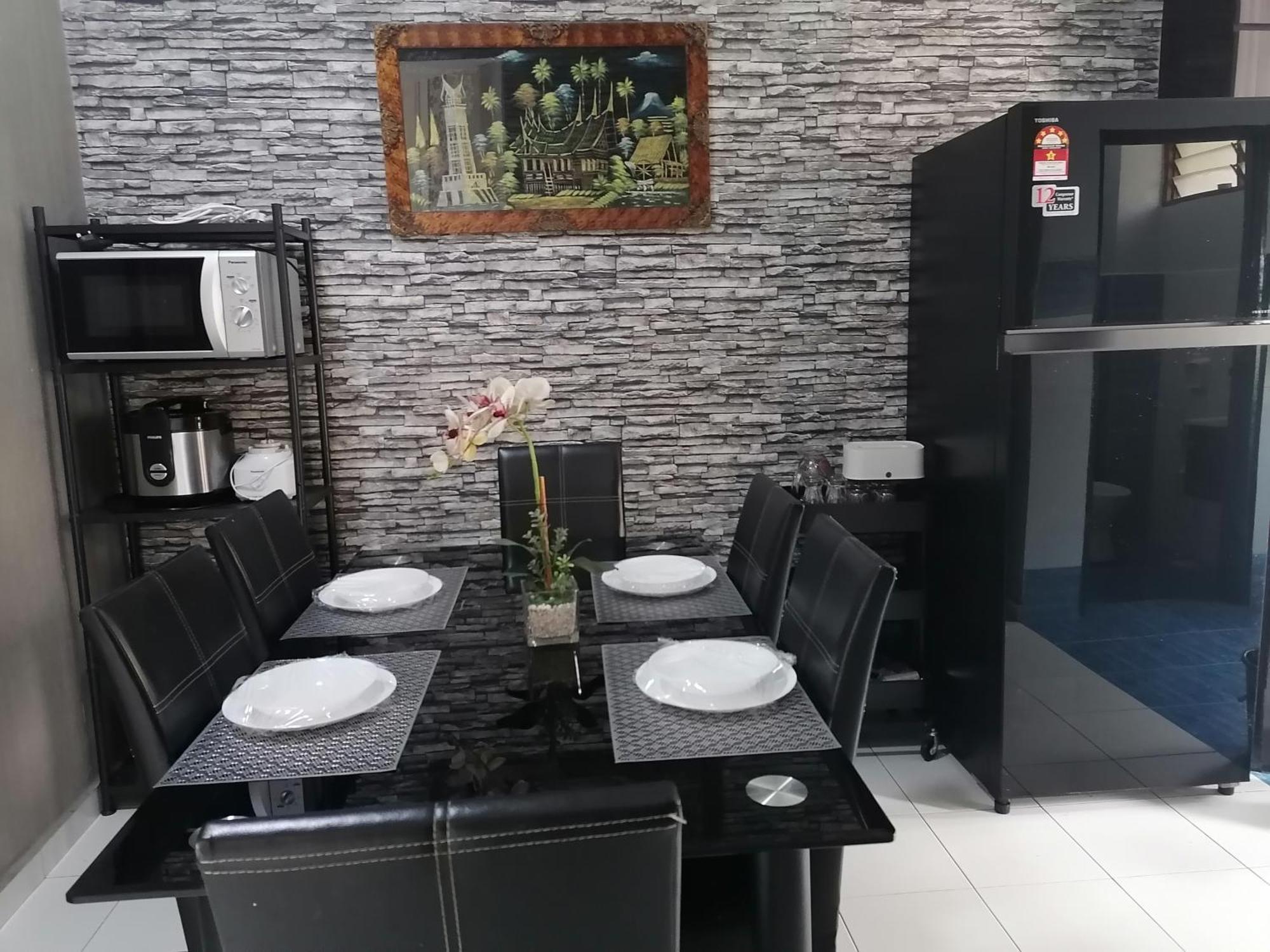 Dkamar Homestay At Desaru, Fully Aircond, Wifi, Coway, Street View 4 Min To Desaru Beach Kangkar Chemaran Zewnętrze zdjęcie