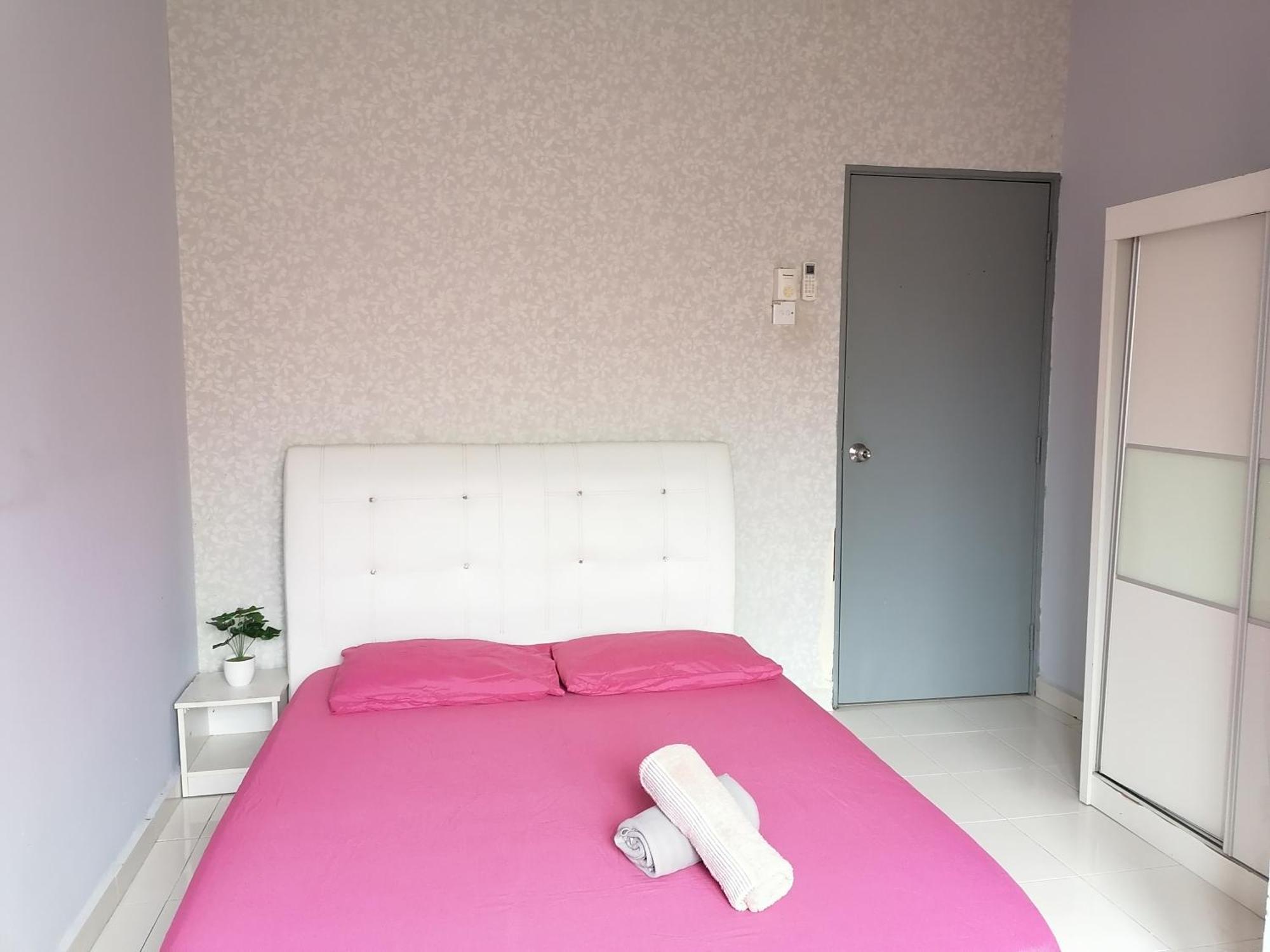 Dkamar Homestay At Desaru, Fully Aircond, Wifi, Coway, Street View 4 Min To Desaru Beach Kangkar Chemaran Zewnętrze zdjęcie