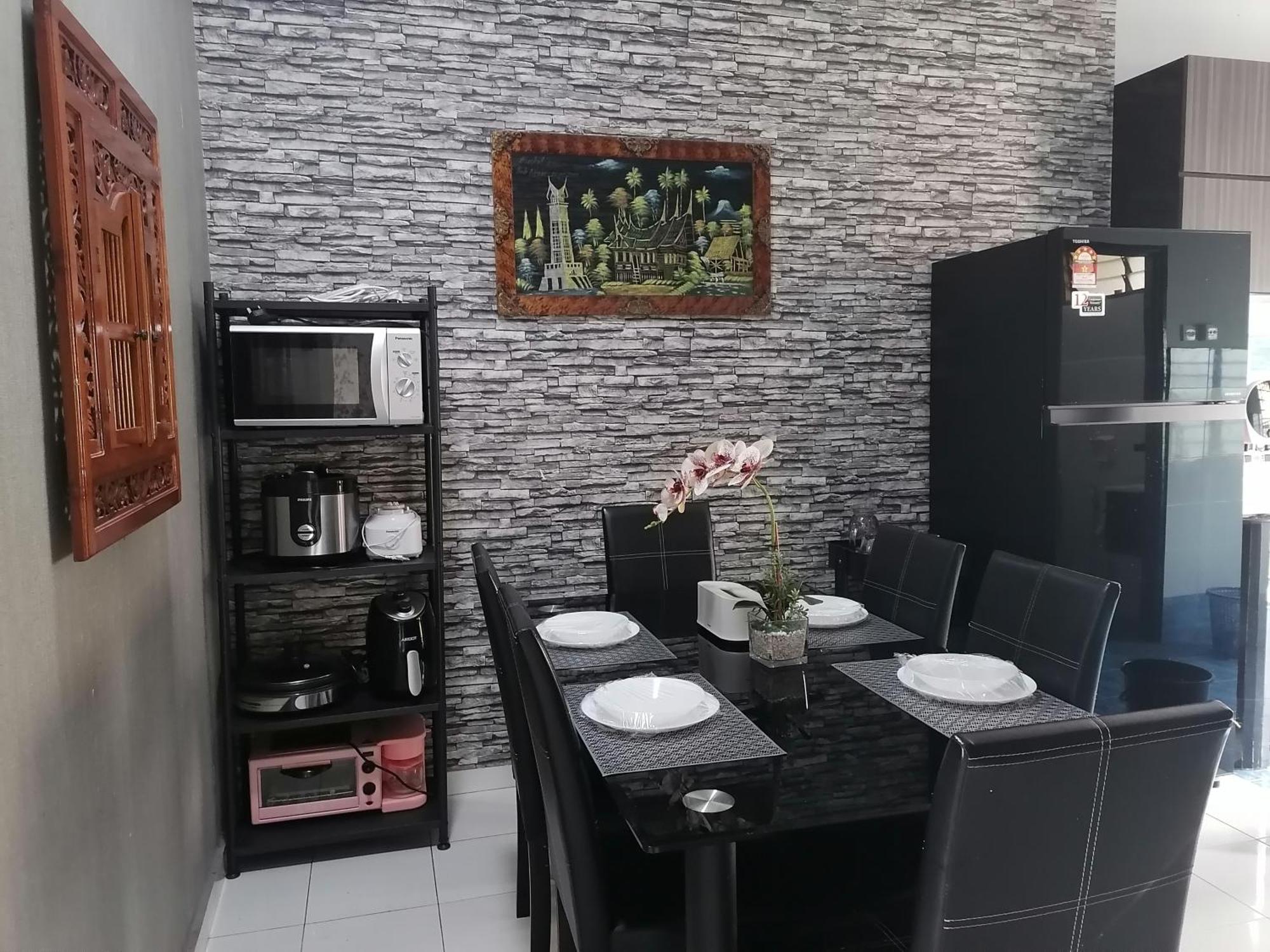 Dkamar Homestay At Desaru, Fully Aircond, Wifi, Coway, Street View 4 Min To Desaru Beach Kangkar Chemaran Zewnętrze zdjęcie